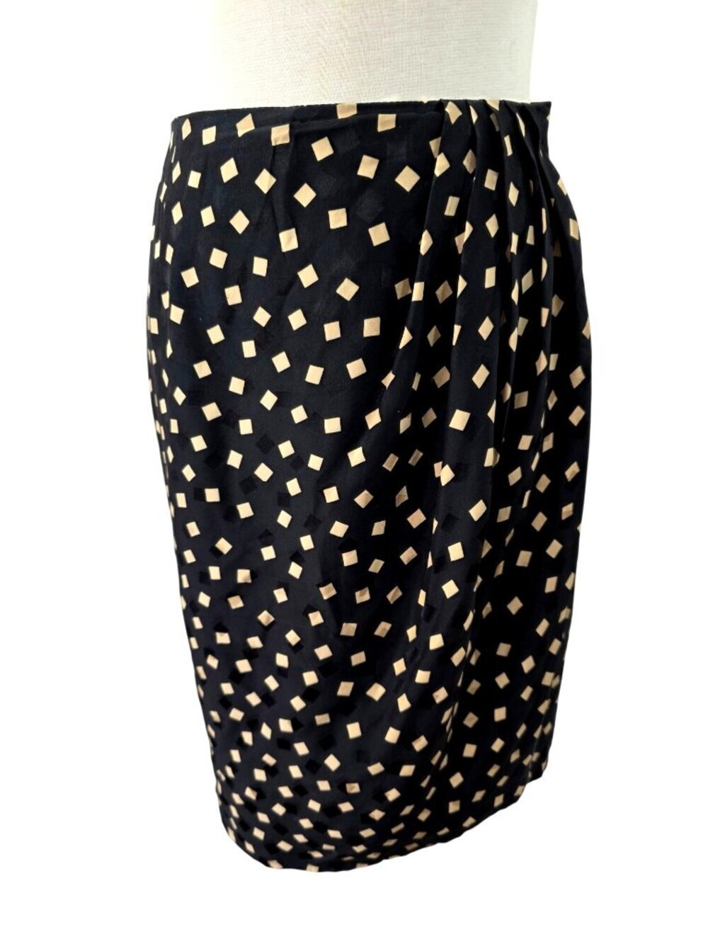 90s/Y2K Ann Taylor Silk Wrap Skirt Size 6 Gold Dots on Black Fully Lined